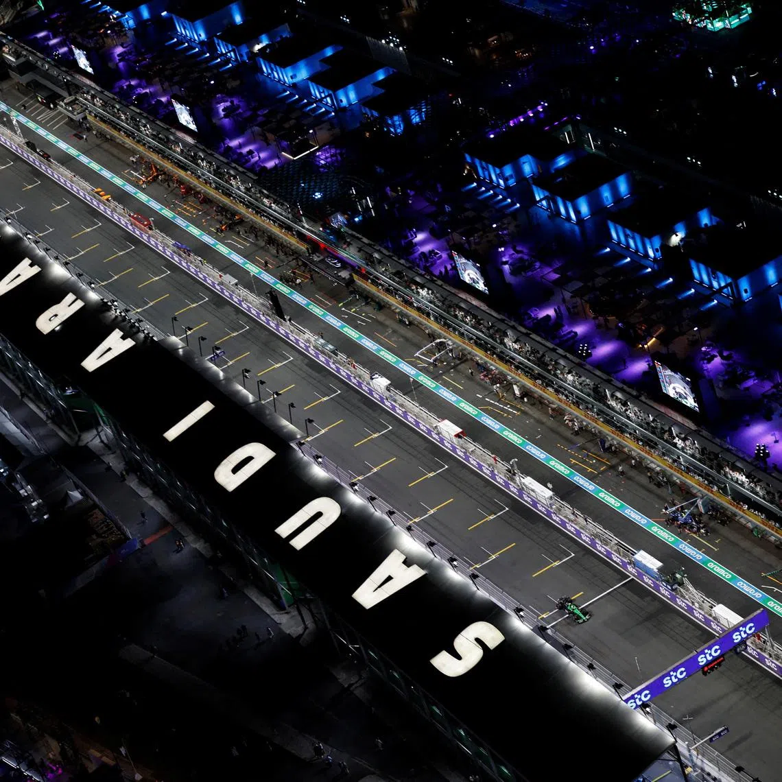 FILE PHOTO: Formula One F1 - Saudi Arabian Grand Prix - Jeddah Corniche Circuit, Jeddah, Saudi Arabia - April 19, 2025 General view during qualifying REUTERS/Hamad I Mohammed/File Photo