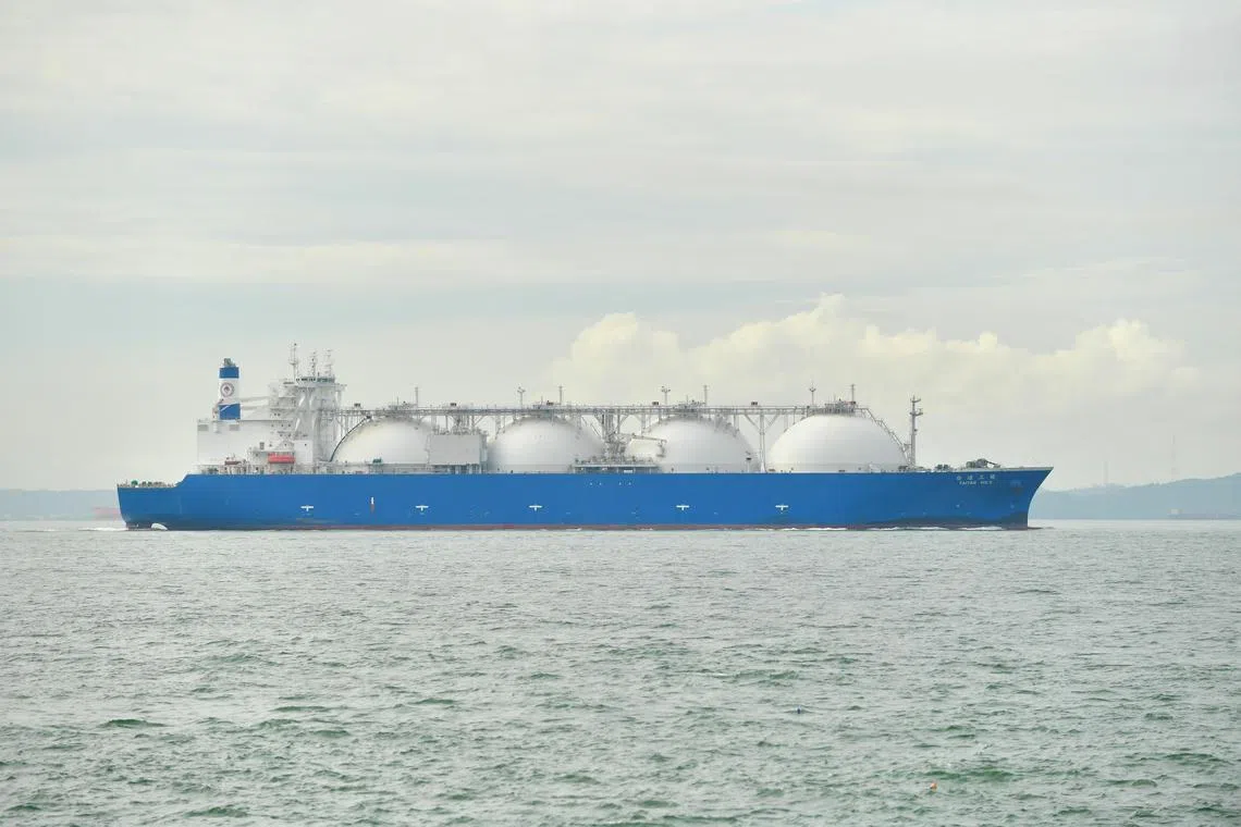 lng / ST20210823_202127136955 / Alphonsus Chern //

Generic photograph of a Liquefied Natural Gas (LNG) tanker. 23 August 2021.
