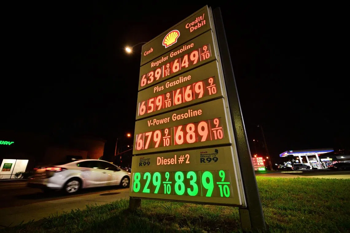 Oil prices set for weekly fall on easing fears over Saudi supply disruption