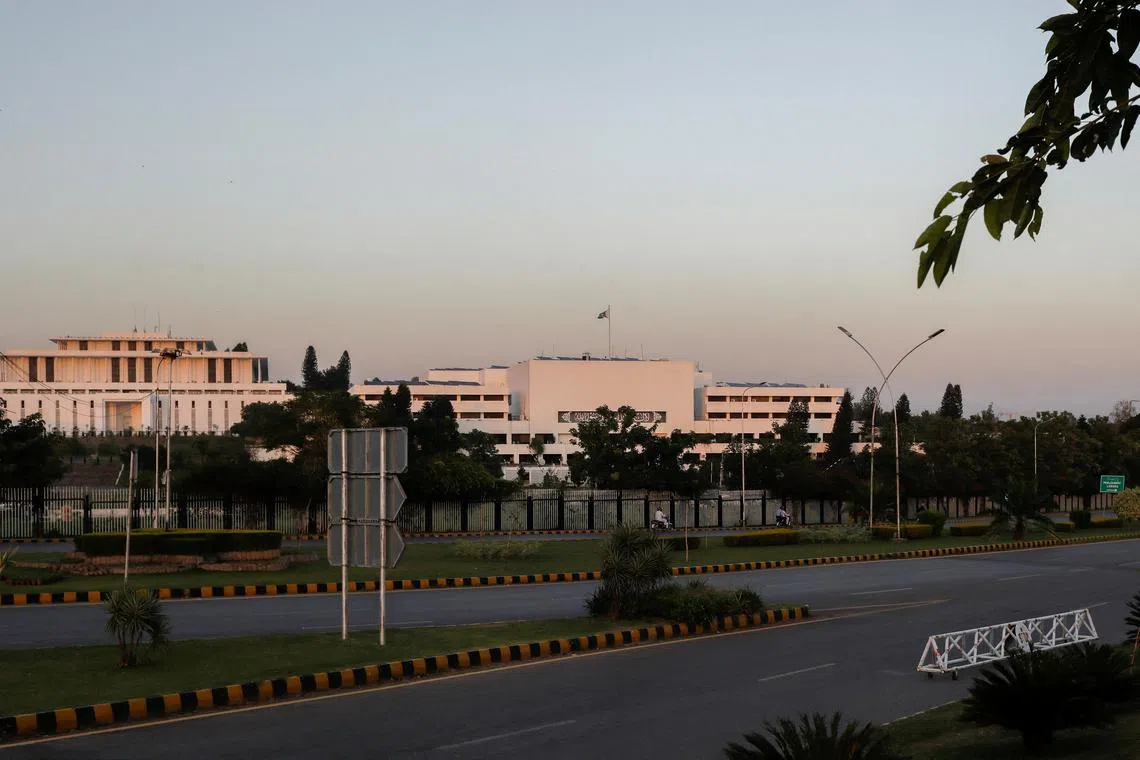 FILE PHOTO: A view of the Parliament House building during sunset hours in Islamabad, Pakistan October 3, 2023. REUTERS/Akhtar Soomro/File Photo