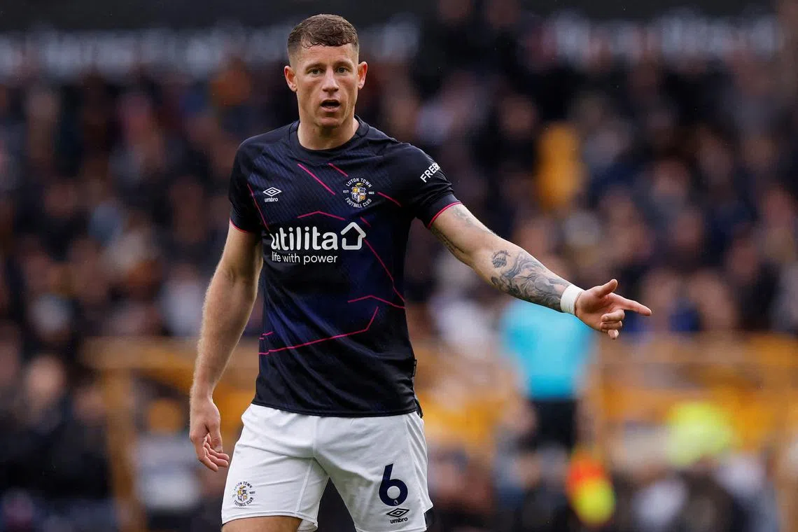 FILE PHOTO: Soccer Football - Premier League - Wolverhampton Wanderers v Luton Town - Molineux Stadium, Wolverhampton, Britain - April 27, 2024 Luton Town's Ross Barkley reacts Action Images via Reuters/Andrew Couldridge /File Photo