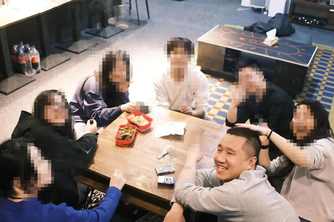 awletter23 - Tech firm manager Snowman Wang, 30, started running a bar out of his home in Shanghai in August 2023, as he understands that it can be lonely living in China’s financial hub.


By and Copyright: Handout by Snowman Wang