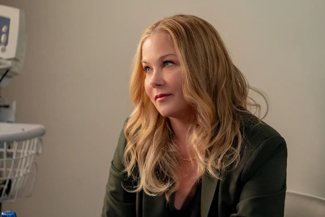 nytchris08-ol - Christina Applegate in Season 3 of Dead To Me



Source/copyright: Netflix