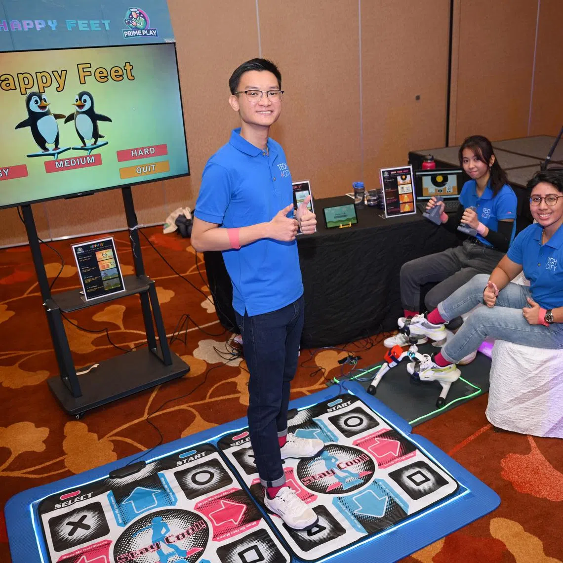 Three graduates from the National University of Singapore’s (NUS) biomedical engineering department clinched the top prize of $20,000 in tech firm Huawei’s Tech4City competition held at the Sands Expo and Convention Centre on Oct 11.