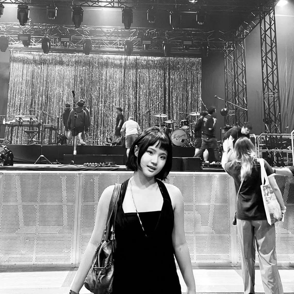 mwasia - Abby attending the British rock band Wolf Alice's concert in Bangkok.
Credit: Courtesy of  Abby Lee