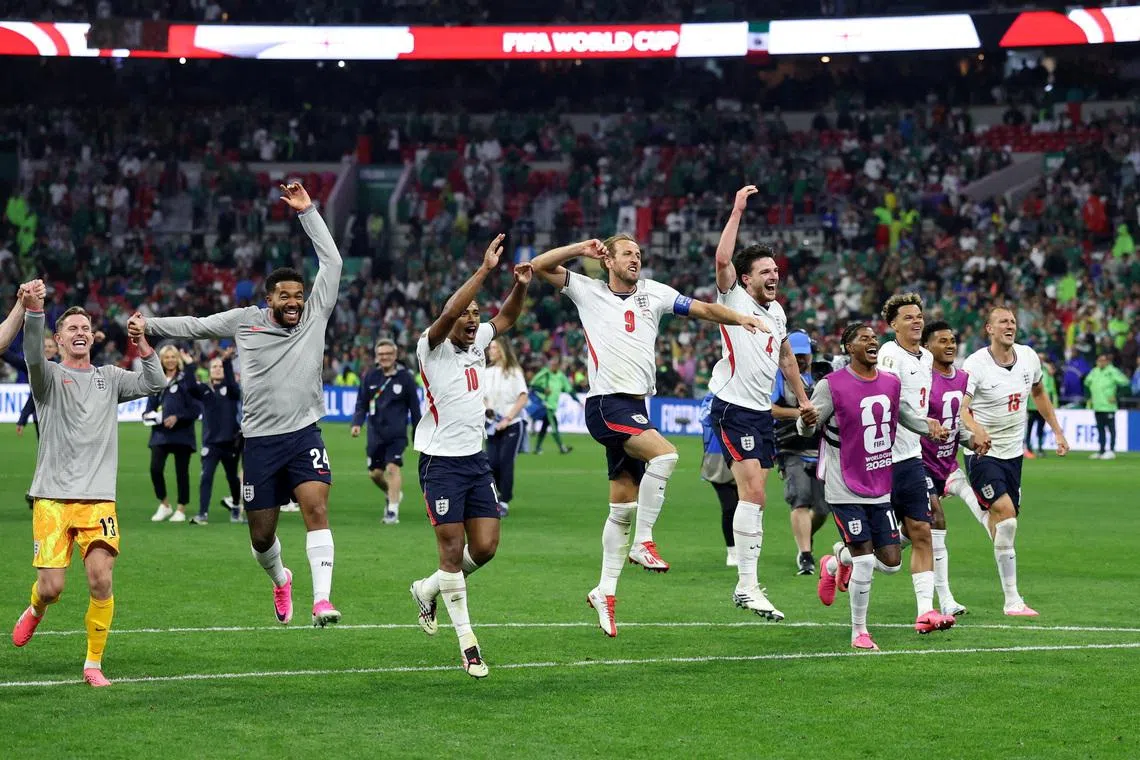 England dug in to beat Mexico 3-2.