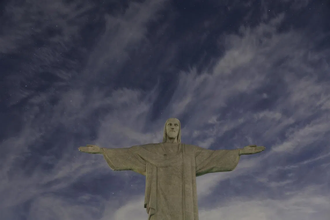 The lights of the iconic landmark in Rio de Janeiro were switched off at 1800 local time for an hour.