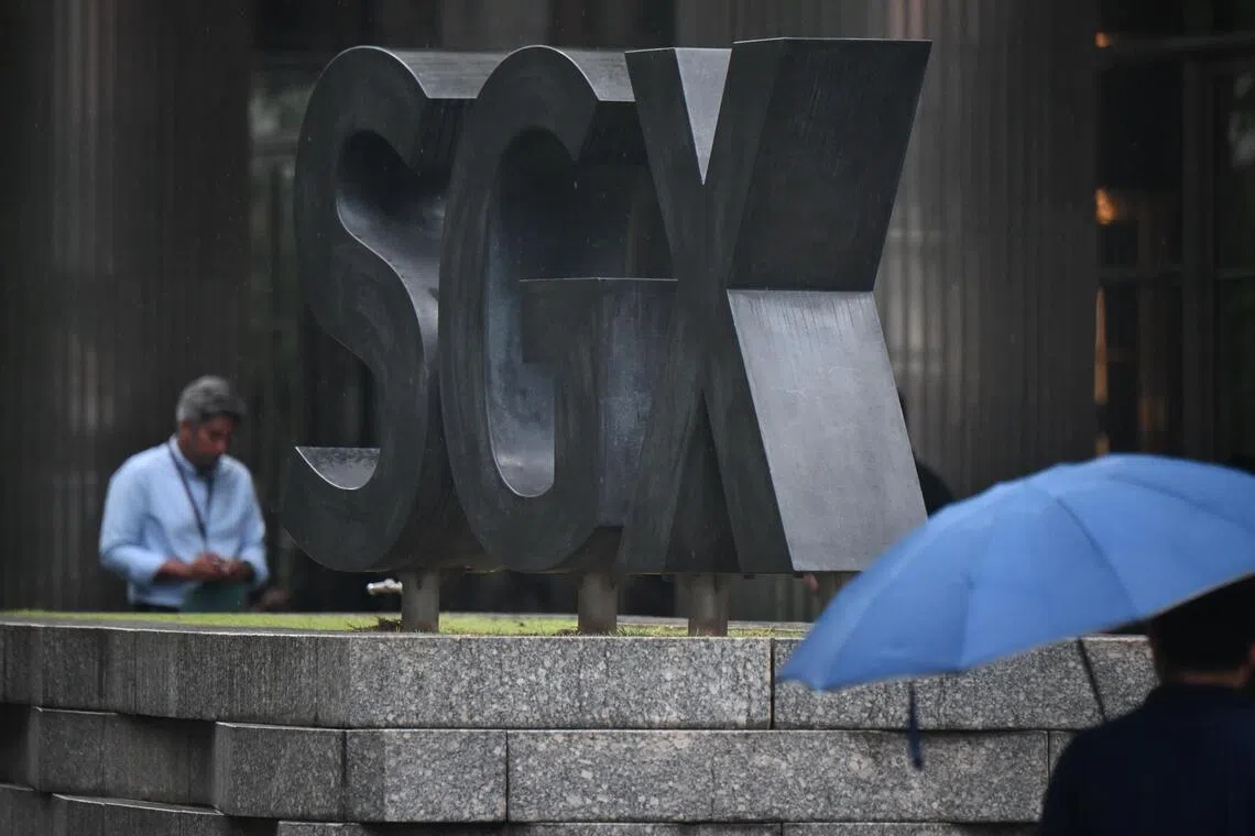 The benchmark Straits Times Index (STI) lost 0.3 per cent or 13.06 points to finish at 5,007.73.