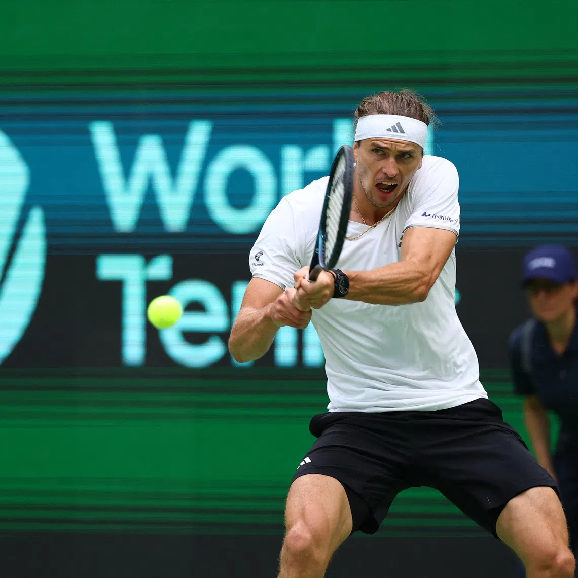 Alexander Zverev wanted to show solidarity with an event that has supported him in the past.