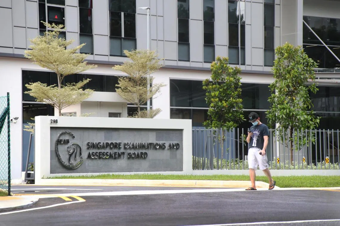 It resulted in students finishing the exam at different times.