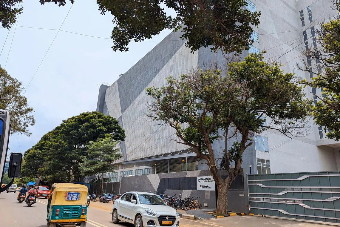 rmdatacentres - Singapore-headquartered ST Telemedia Global Data Centres, one of India's biggest data centre players, has a flagship data centre in Whitefield, Bengaluru, along an IT corridor. Credit: Rohini Mohan