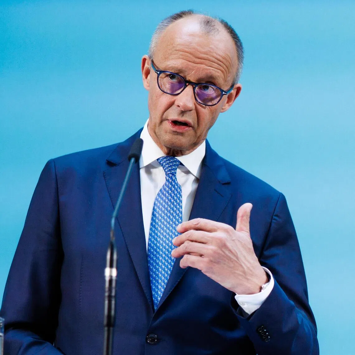 The video - using the branding of German public broadcaster Deutsche Welle and business daily Handelsblatt - falsely claimed German Chancellor Friedrich Merz was set to resign.
