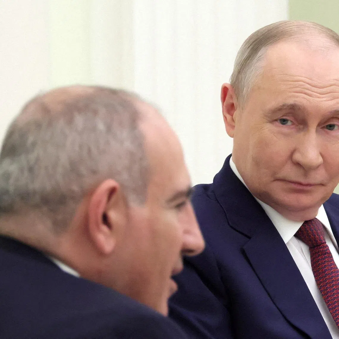 FILE PHOTO: Russian President Vladimir Putin and Armenian Prime Minister Nikol Pashinyan attend a meeting at the Kremlin in Moscow, Russia, April 1, 2026. Sputnik/Mikhail Metzel/Pool via REUTERS/File Photo
