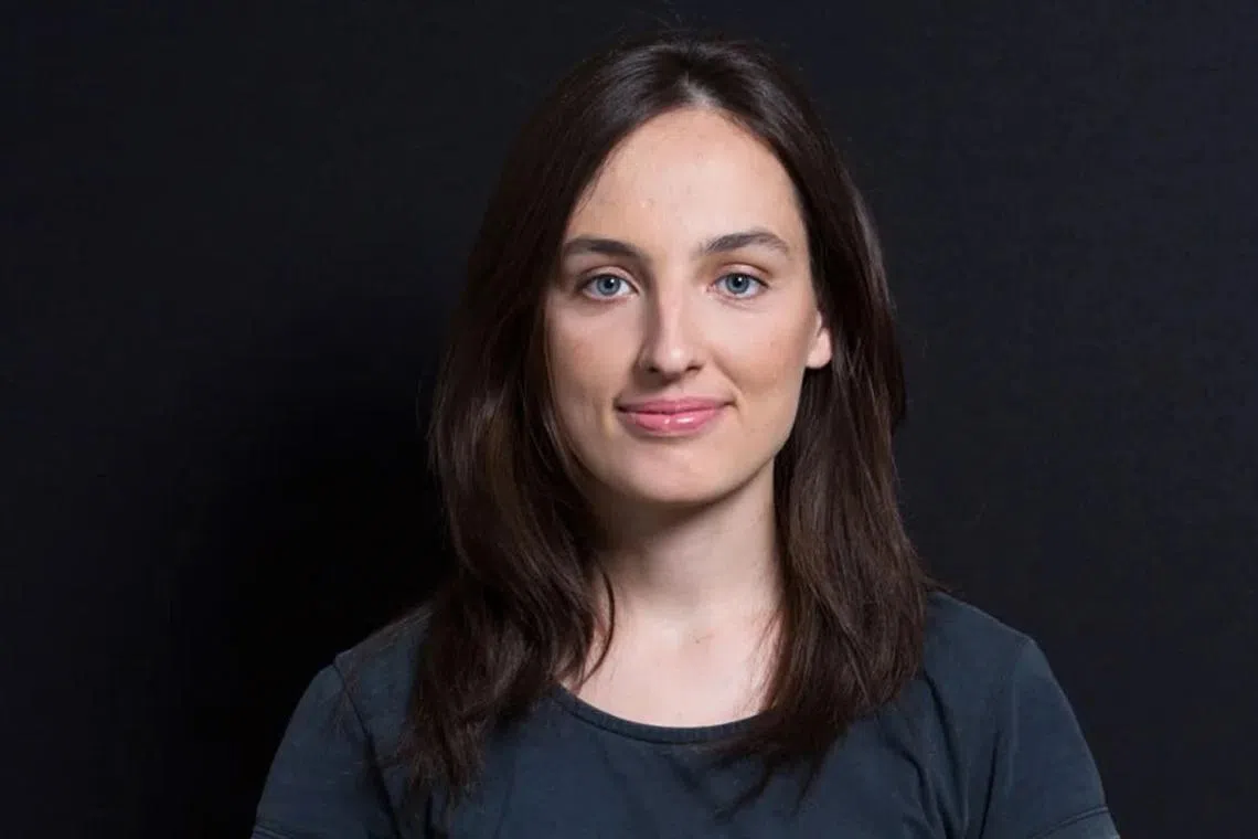 Russian journalist Elena Kostyuchenko suffered disorientation and stomach ache on a train journey from Munich to Berlin.