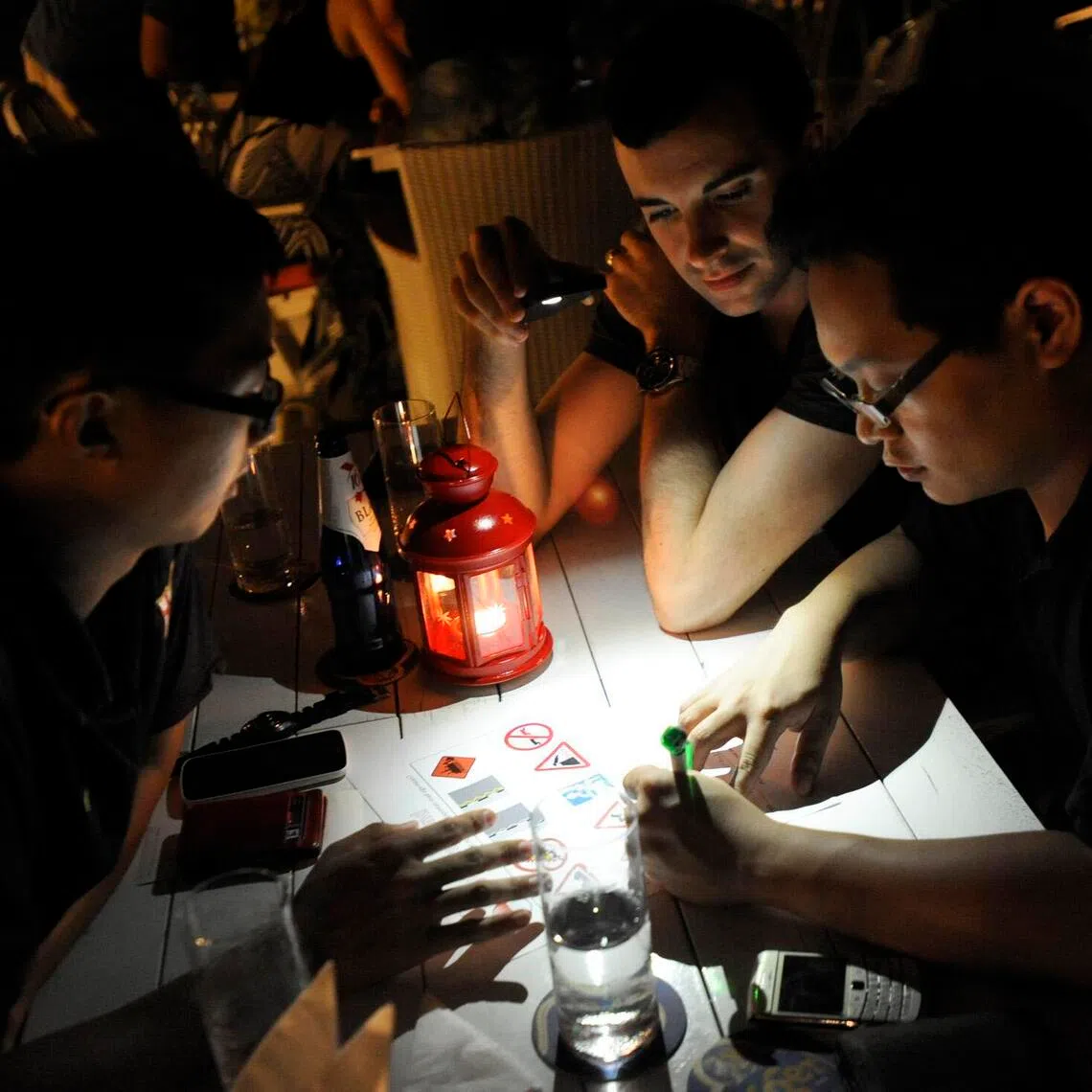 The pub quiz is making a comeback in Singapore as a fun way to spend time with friends and speed up the work week.