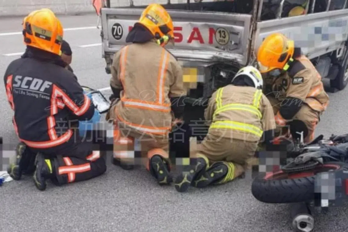 The police were alerted to the accident along the MCE towards the Ayer Rajah Expressway at 1pm on Dec 2.