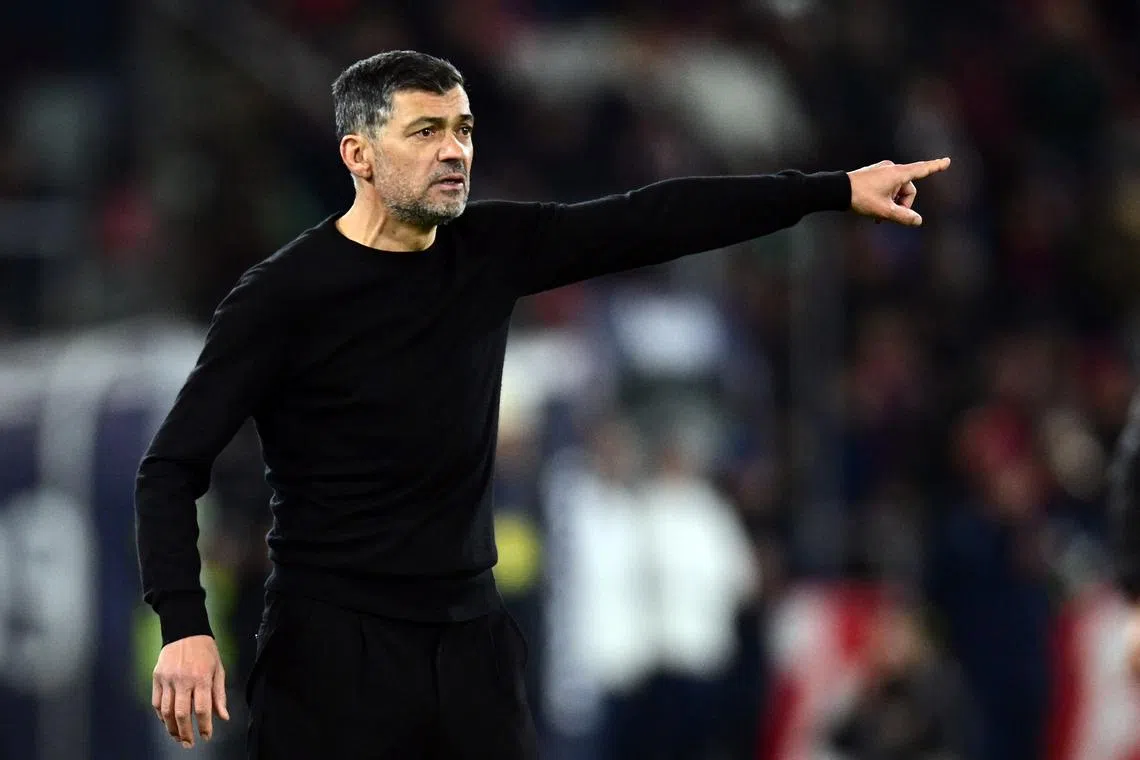 Soccer Football - Serie A - Bologna v AC Milan - Stadio Renato Dall'Ara, Bologna, Italy - February 27, 2025 AC Milan coach Sergio Conceicao REUTERS/Daniele Mascolo