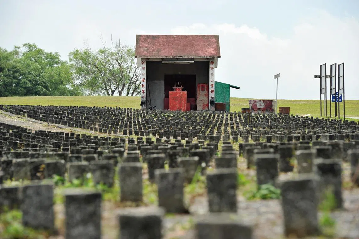 NEA said that the cemetery and columbaria will likely be crowded on Qing Ming festival and Good Friday, as well as the weekends from March 18 to April 16.