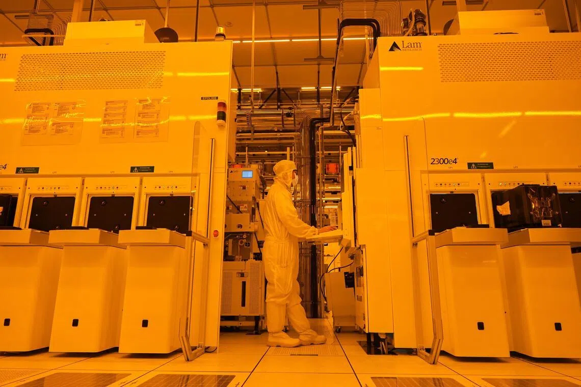 Tech sector may account for larger share of Singapore’s GDP growth in 2026: MAS