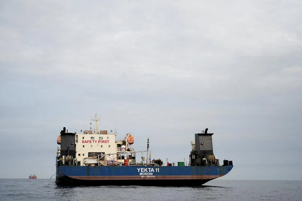 Ships with Iran oil anchor off India as Trump announces blockade