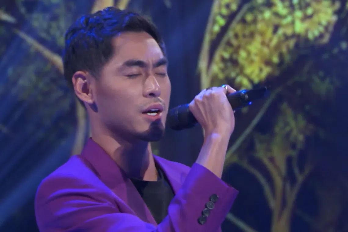 Footballer Quak, 33, was given a standing ovation by the panel of five judges, who included comedian Gurmit Singh and rapper Sheikh Haikel.