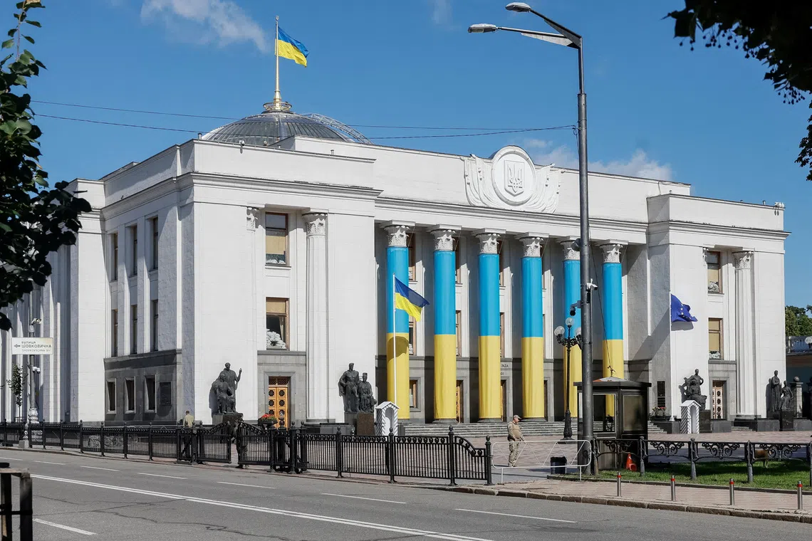 FILE PHOTO: The Ukrainian parliament building, amid Russia's attack on Ukraine, in Kyiv, Ukraine August 24, 2025. REUTERS/Gleb Garanich/File Photo