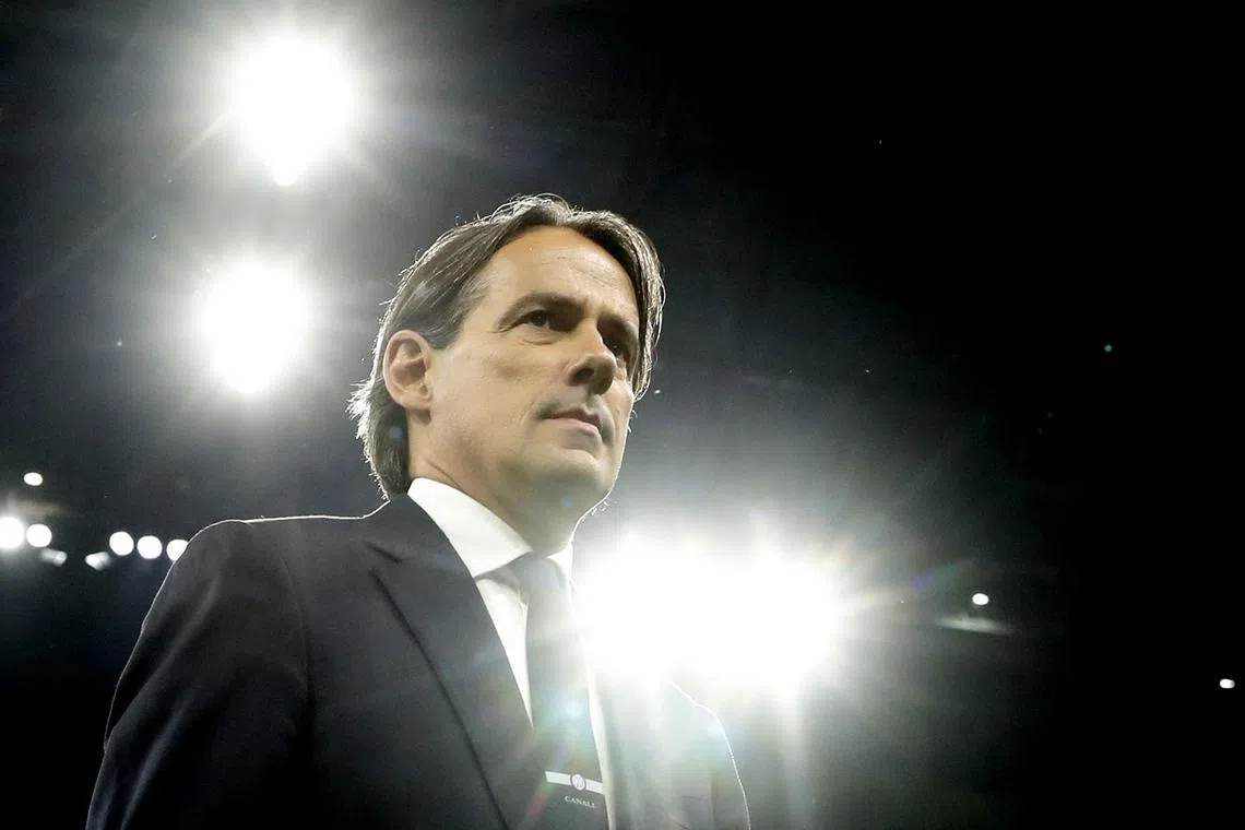 FILE PHOTO: Soccer Football - Champions League - Semi Final - Second Leg - Inter Milan v FC Barcelona - San Siro, Milan, Italy - May 6, 2025 Inter Milan coach Simone Inzaghi before the match REUTERS/Alessandro Garofalo