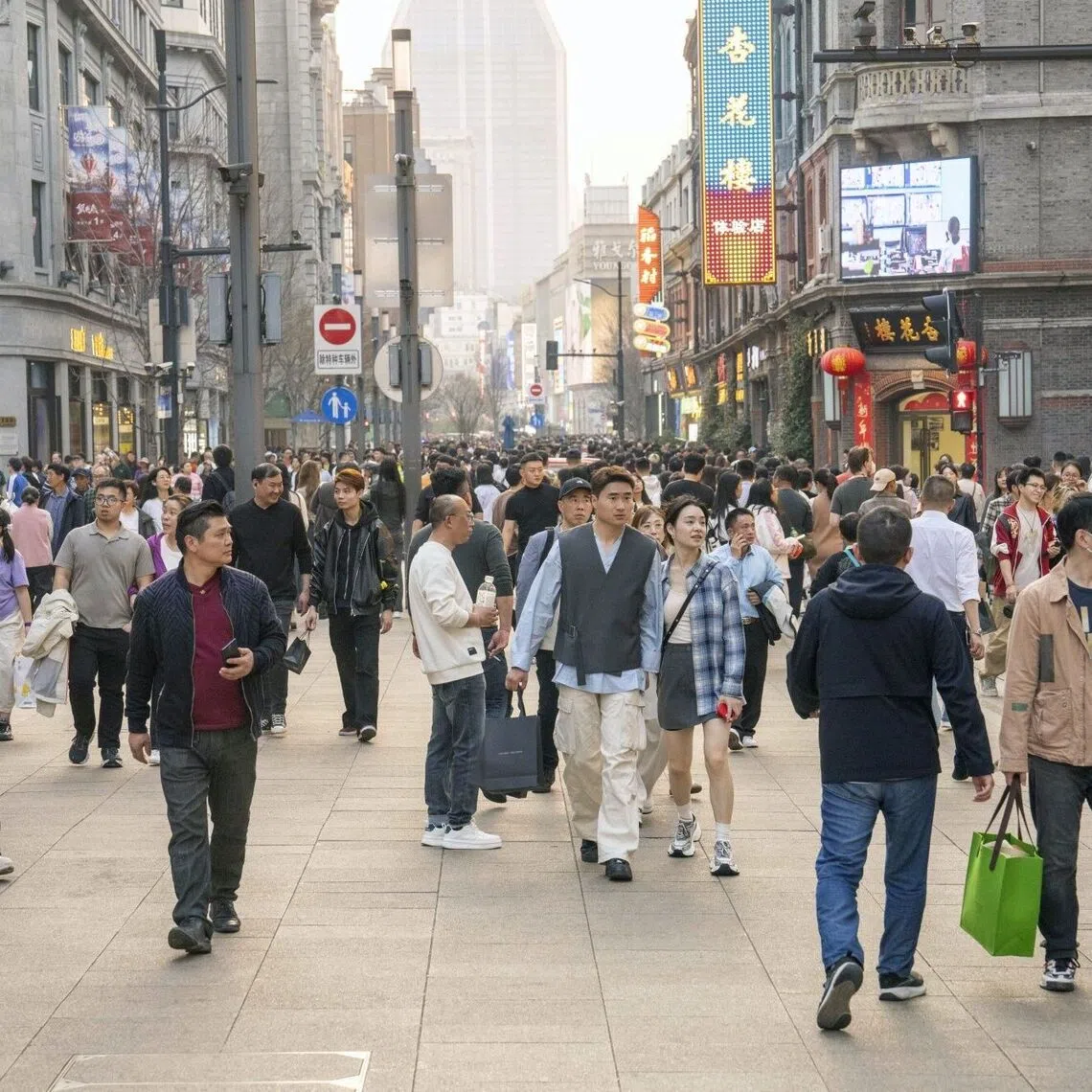 Consumer confidence has never recovered from the Covid-19 lockdowns.