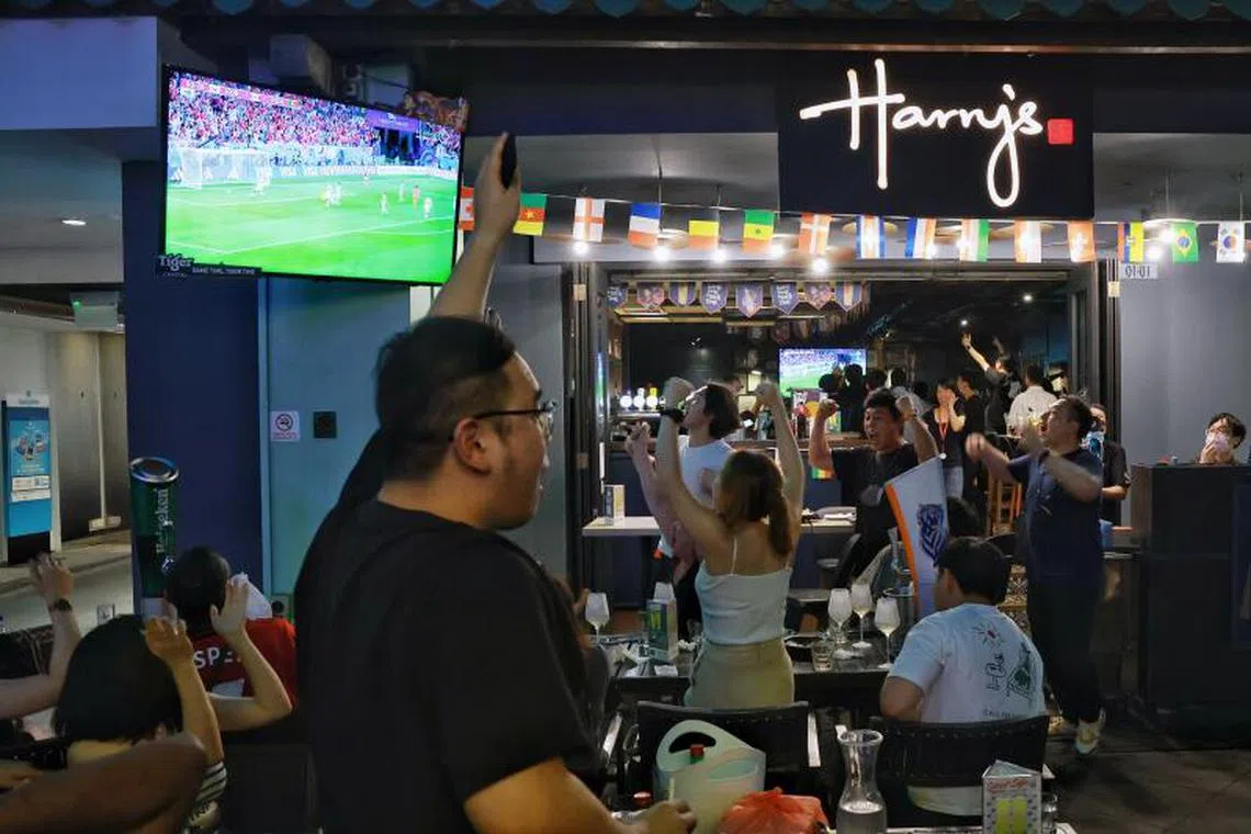 Food and beverage outlets expect revenues to increase throughout the World Cup tournament.