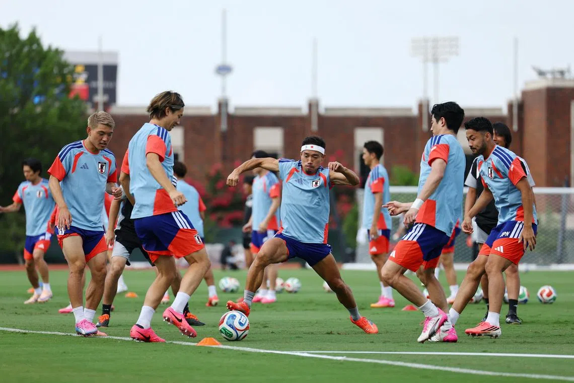 Soccer Football - FIFA World Cup 2026 - Japan Training - Southern Methodist University, Dallas, Texas, U.S. - June 24, 2026 Japan's Yuto Nagatomo and teammates during training REUTERS/Issei Kato