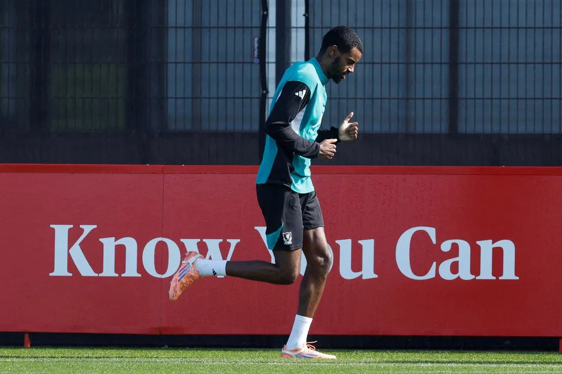 FILE PHOTO: Soccer Football - UEFA Champions League - Liverpool Training - AXA Training Centre, Liverpool, Britain - March 17, 2026 Liverpool's Alexander Isak during training. Action Images via Reuters/Jason Cairnduff/File Photo