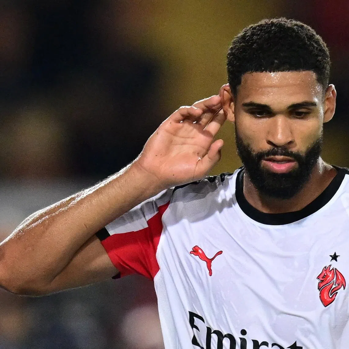 FILE PHOTO: Soccer Football - Serie A - Lecce v AC Milan - Stadio Via del mare, Lecce, Italy - August 29, 2025 AC Milan's Ruben Loftus-Cheek celebrates scoring their first goal REUTERS/Daniele Mascolo/ File Photo