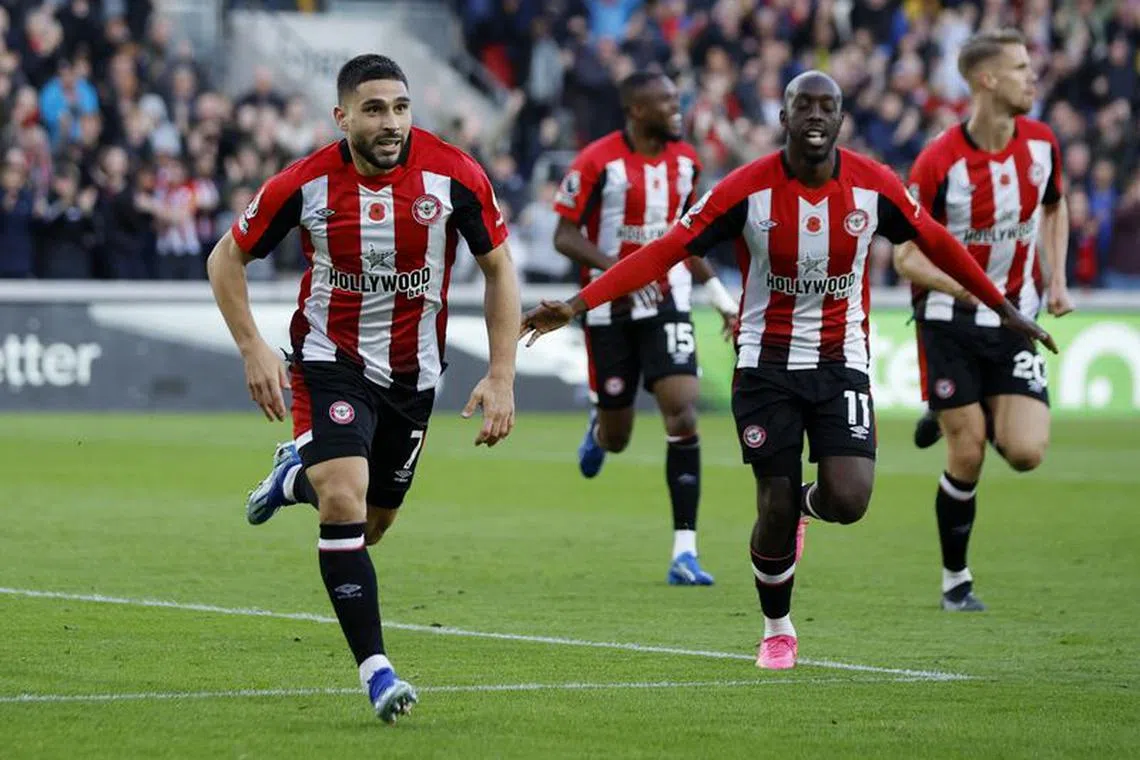 Soccer Football - Premier League - Brentford v West Ham United - Brentford Community Stadium, London, Britain - November 4, 2023 Brentford's Neal Maupay celebrates scoring their first goal Action Images via Reuters/John Sibley