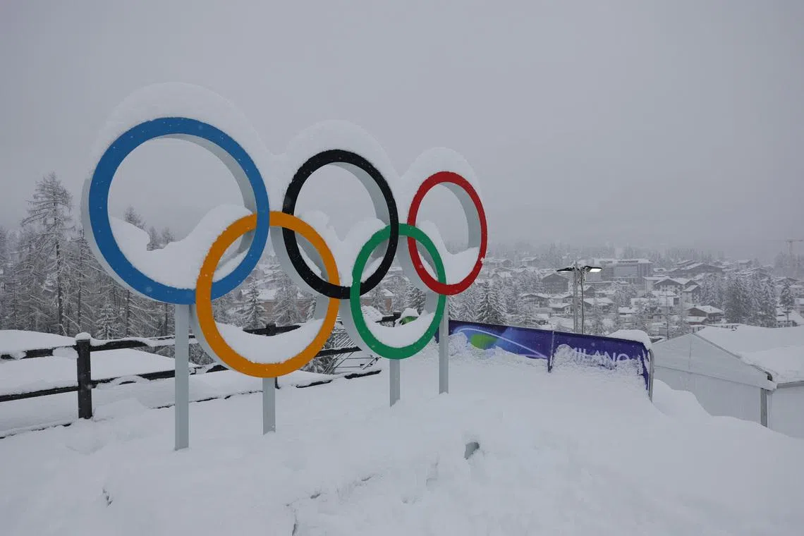 Milano Cortina 2026 Winter Olympics - Cortina d'Ampezzo, Italy - February 19, 2026. General view of the Olympic rings in Cortina during the Milano Cortina 2026 Winter Olympics REUTERS/Athit Perawongmetha