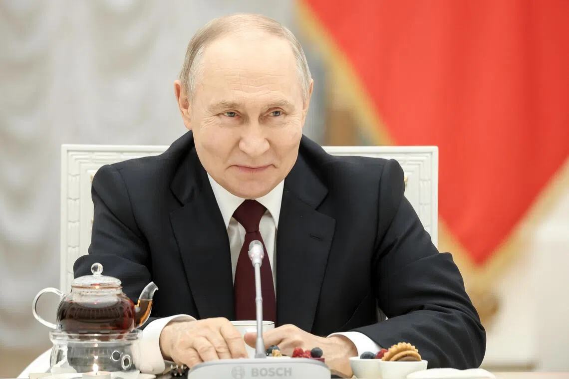 The intelligence assesses that Russian President Vladimir Putin’s war goals remain unchanged despite the military and economic damage from the war.