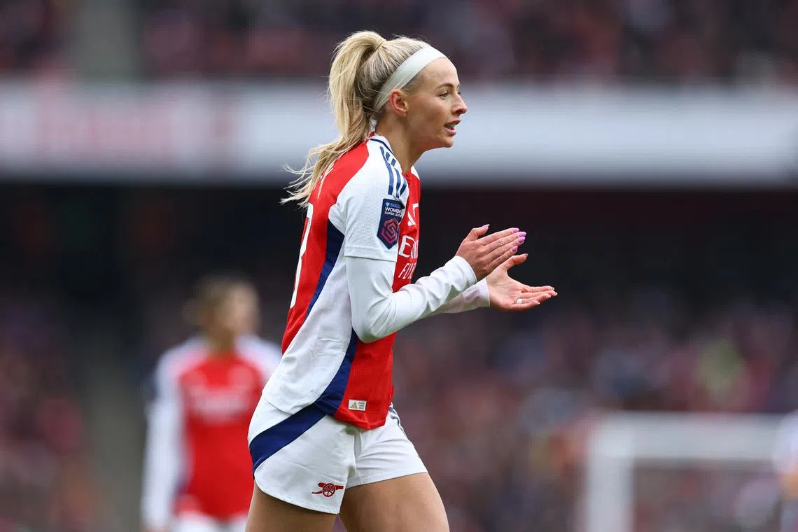 FILE PHOTO: Soccer Football - Women's Super League - Arsenal v Tottenham Hotspur - Emirates Stadium, London, Britain - February 16, 2025 Arsenal's Chloe Kelly reacts as she comes on as substitute Action Images via Reuters/Matthew Childs/File Photo
