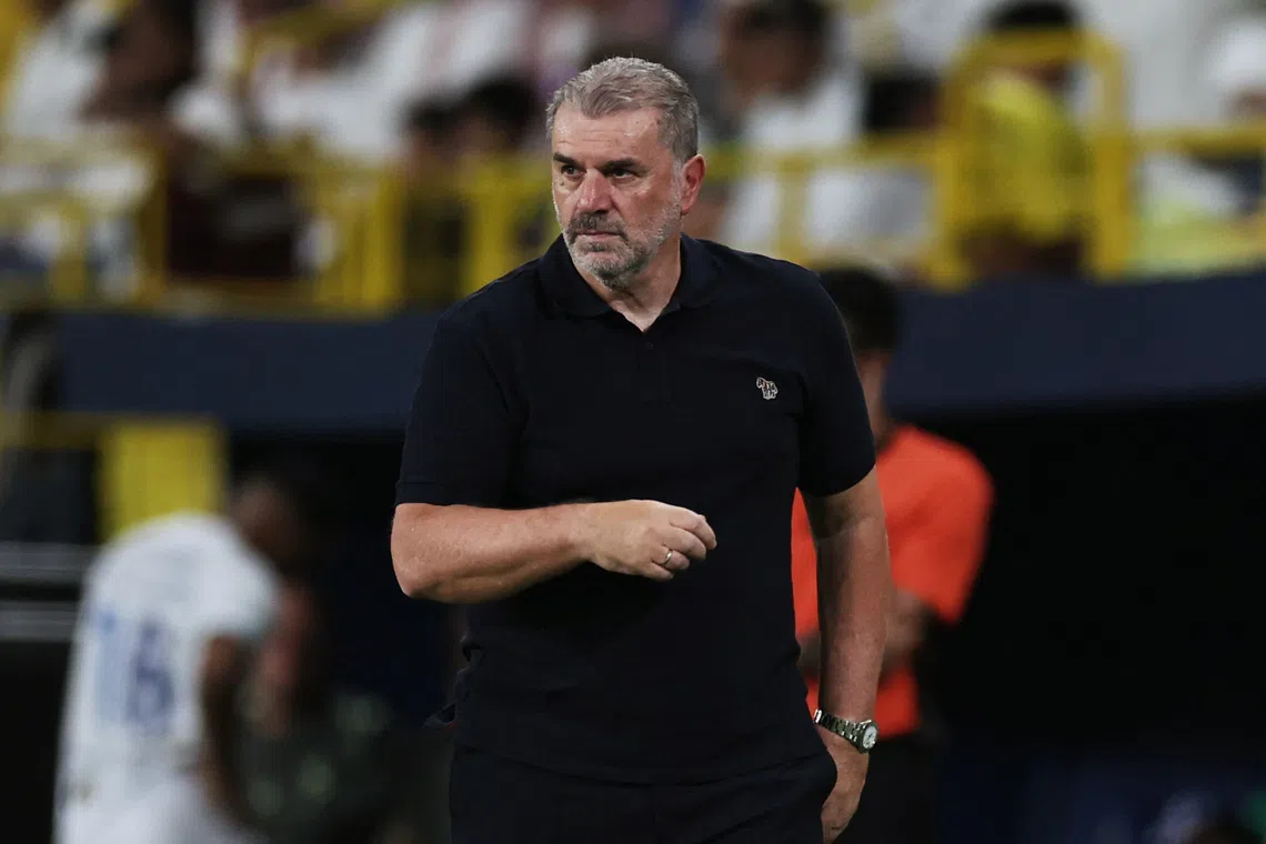 Soccer Football - Saudi Pro League - Al Nassr v Al Fateh - Al Awwal Park, Riyadh, Saudi Arabia - August 15, 2026 Al Nassr coach Ange Postecoglou looks on during the match REUTERS/Hamad I Mohammed