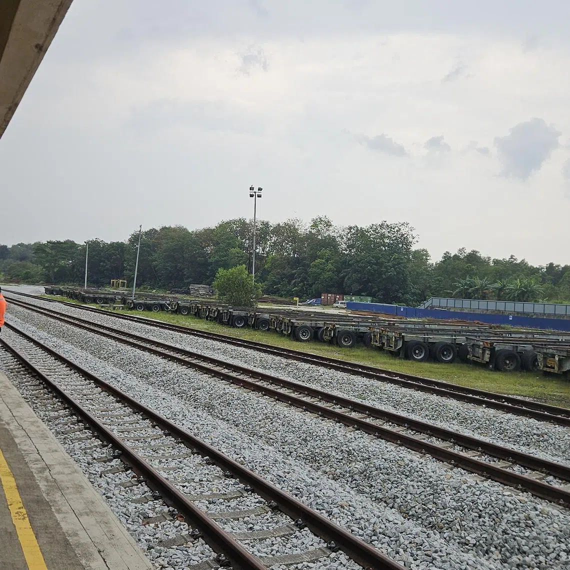 whcommuter - Currently exclusive for freight service, Pasir Gudang KTM station (pix) is slated to run passenger service to Kempas Baru KTM station connecting to JB Sentral. ST Photo Lu Wei Hoong