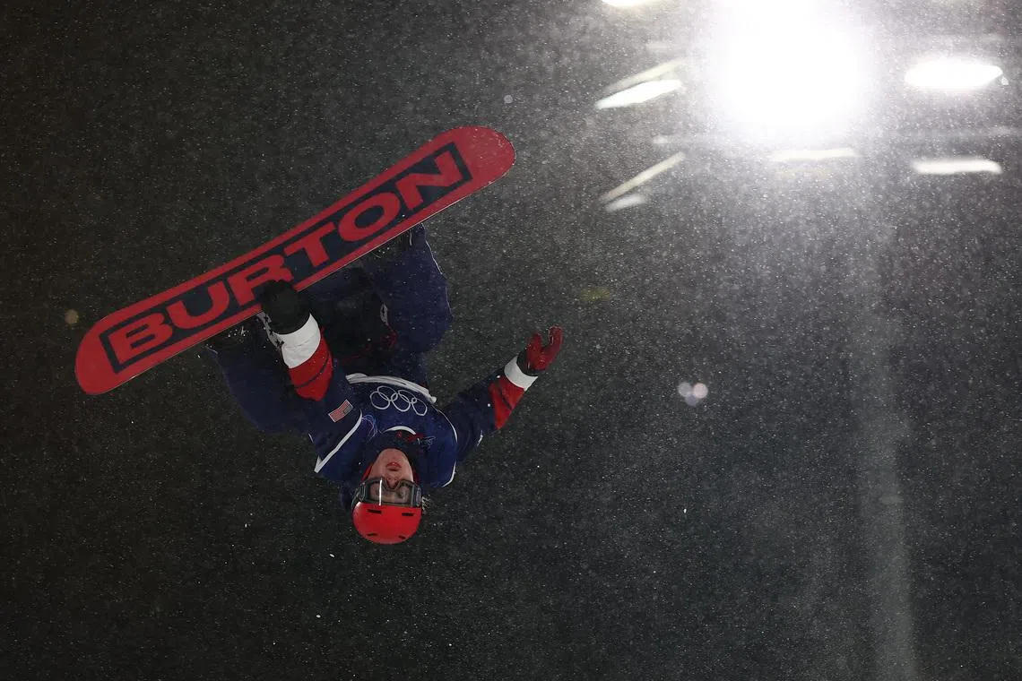 Milano Cortina 2026 Olympics - Snowboard - Women's Snowboard Big Air Training - Livigno Snow Park, Livigno, Italy - February 04, 2026. Hahna Norman of United States in action during training REUTERS/Gonzalo Fuentes