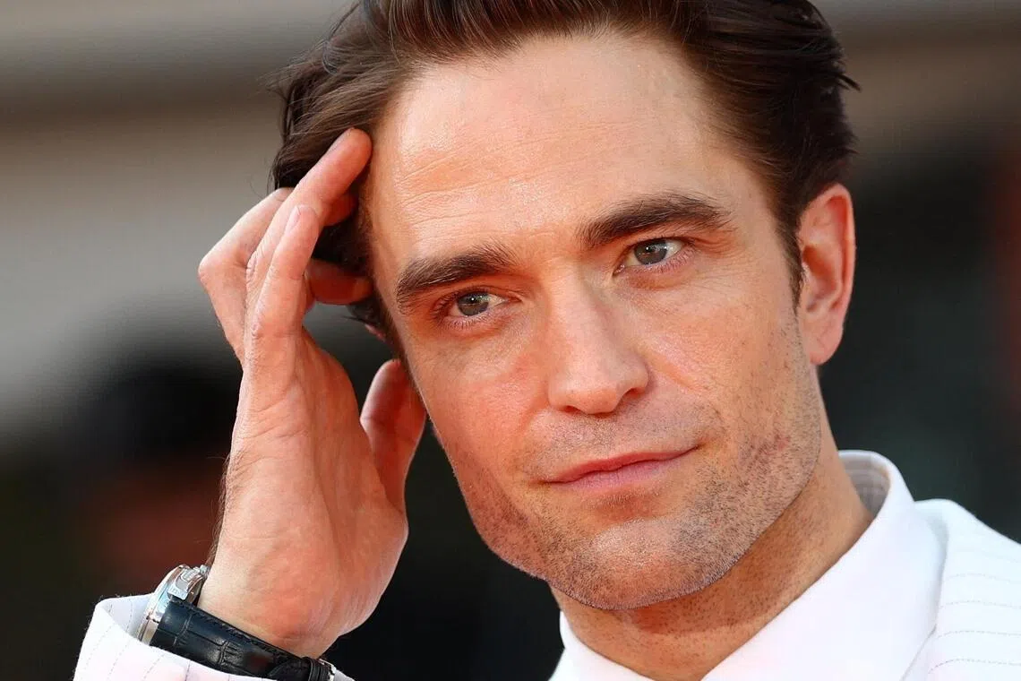 Robert Pattinson plays a fictionalised version of American TV journalist Chris Hansen in the film Primetime.