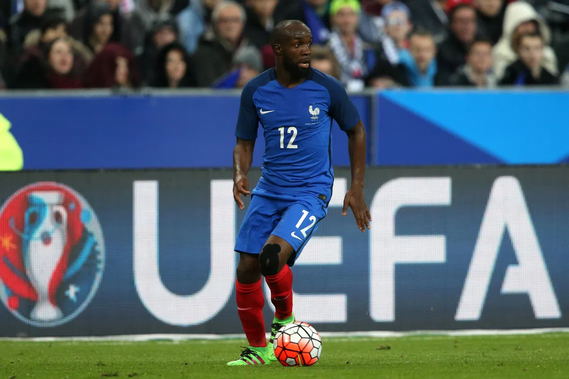 Football Soccer - France v Russia - International Friendly - Stade de France stadium, Saint-Denis, France - 29/03/16. French soccer team player Lassana Diarra. REUTERS/Charles Platiau