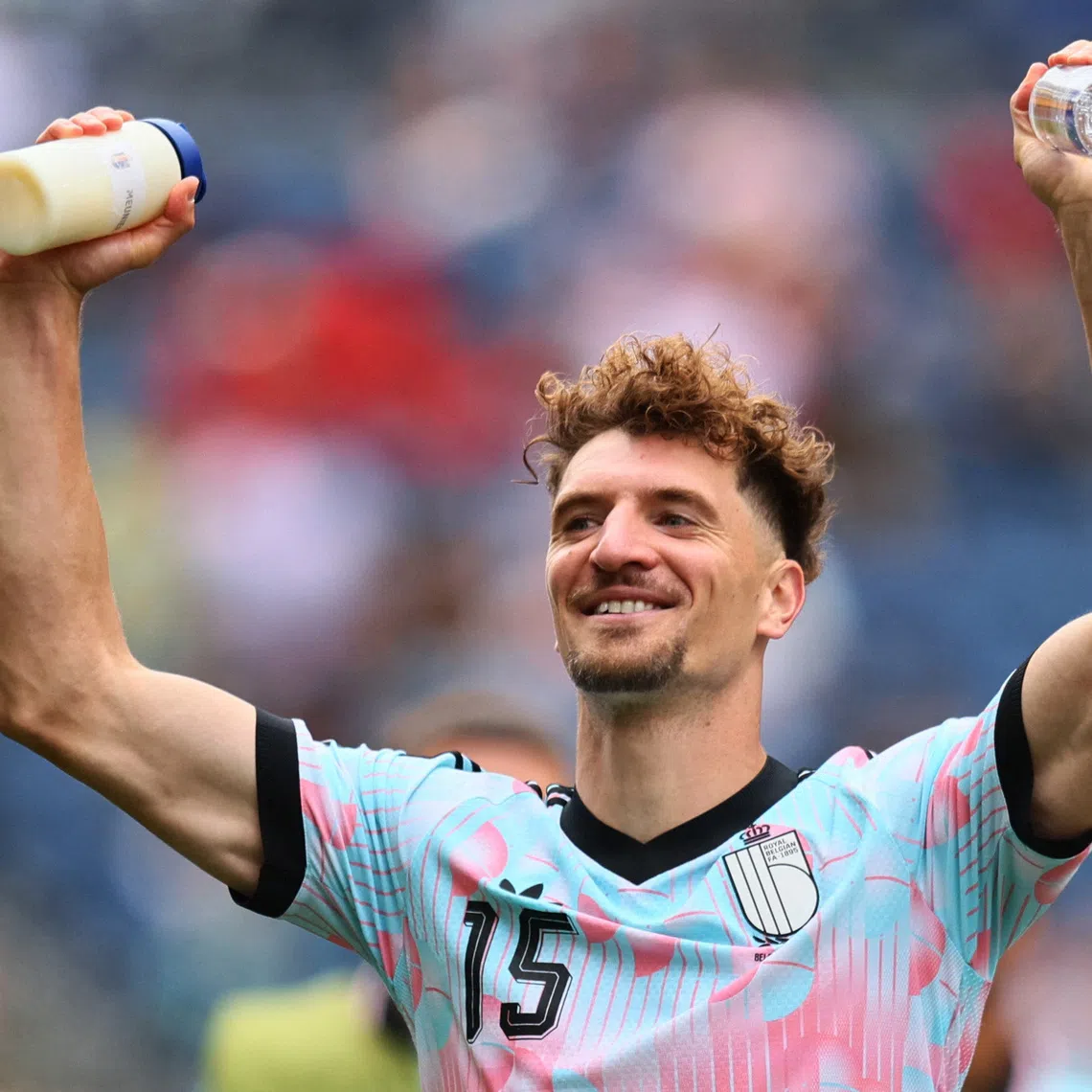 Soccer Football - FIFA World Cup 2026 - Round of 32 - Belgium v Senegal - Seattle Stadium, Seattle, Washington, U.S. - July 1, 2026  Belgium's Thomas Meunier celebrates after the match as Belgium qualify for the Round of 16 stage of the World Cup IMAGN IMAGES via Reuters/Blake Dahlin