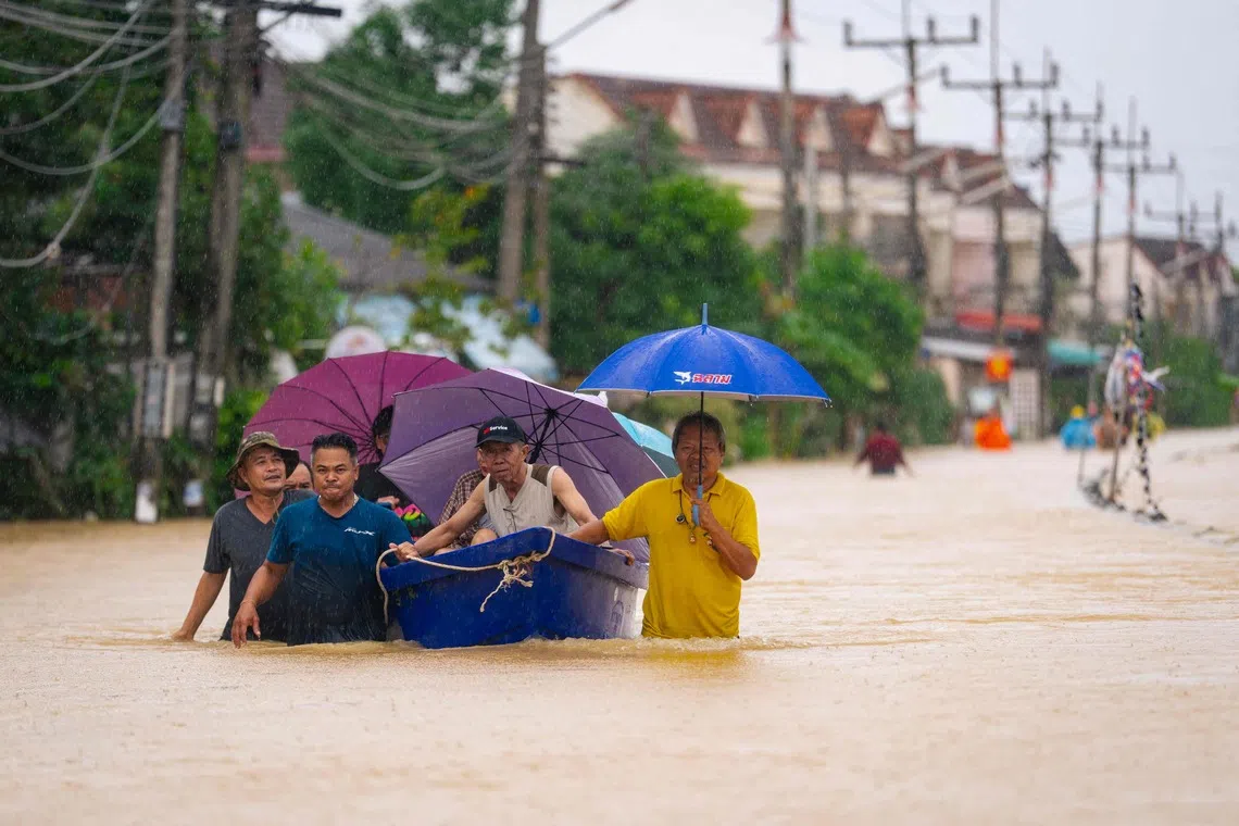 The flood situation in Hat Yai, a district within Thailand's Songkhla Province, remains serious.