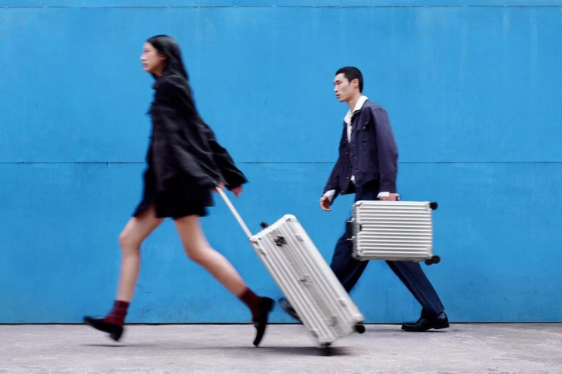 acrimowa21 - Rimowa For a Lifetime of Lives campaign.
Credit to RIMOWA