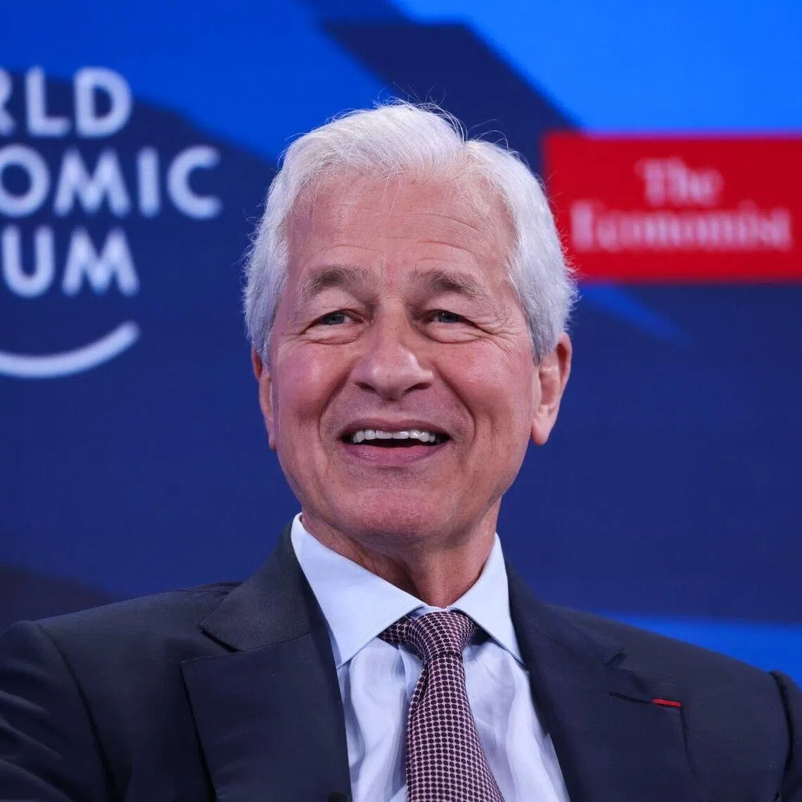 Mr Dimon, 69, runs the biggest US bank, which notched its eighth consecutive year of record revenue, and is also one of the longest tenured CEOs atop Wall Street.