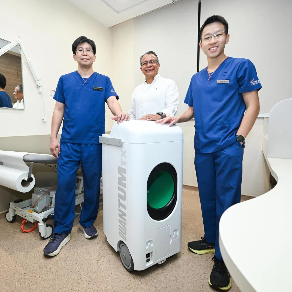 The research team includes (from left) Dr Tan Hong Chang, a senior consultant at SGH’s endocrinology department, NUS Research Associate Professor Alfredo Franco-Obregon and Dr Tseng Fan Shuen, a resident at SGH's internal medicine department.