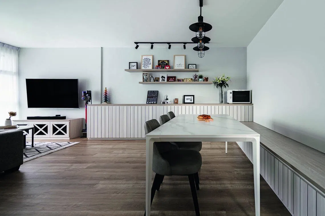 This elegantly designed home is decked out in the modern farmhouse style.