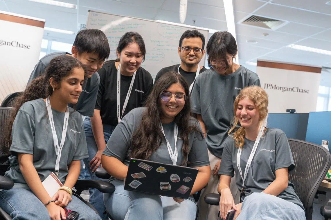 Inika Jha a déclaré que l'expérience collaborative la pousse à revenir chez GenerationTech chaque année. C'est sa quatrième année dans le programme. 