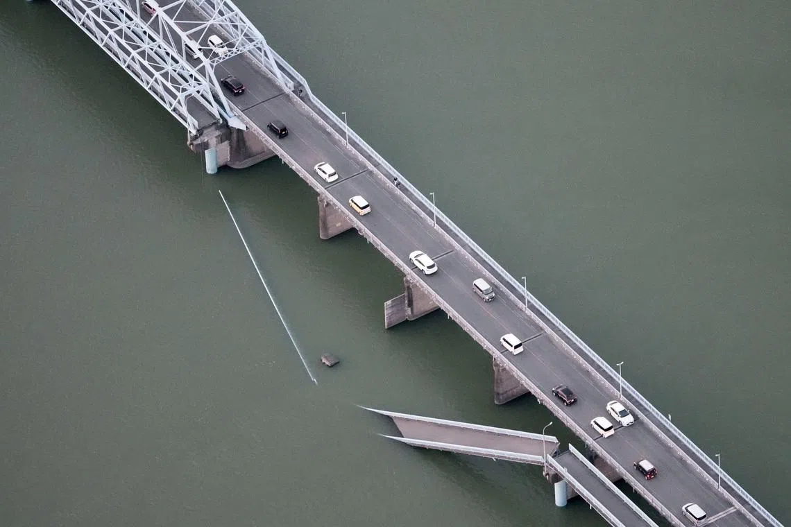 A collapsed bridge due to an earthquake with a preliminary magnitude of 7.1 that struck Japan’s southern Kumamoto prefecture.