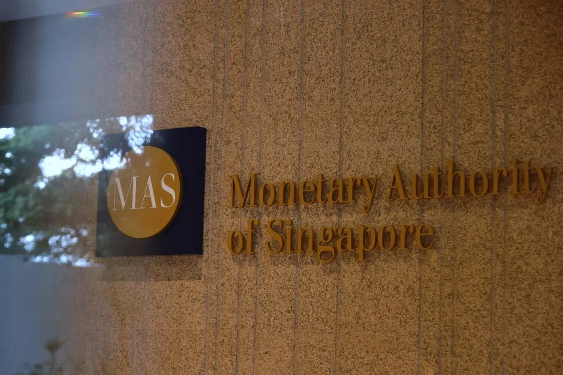 ST20221201_202287636190/pixmas/Jason Quah Generic photos at Monetary Authority of Singapore (MAS) taken on Dec 1, 2022. // to go with financial stories such as inflation, strengthening of Sing dollar, rise in interest rates